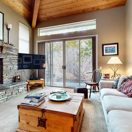 Snowcreek IV #545 Condo